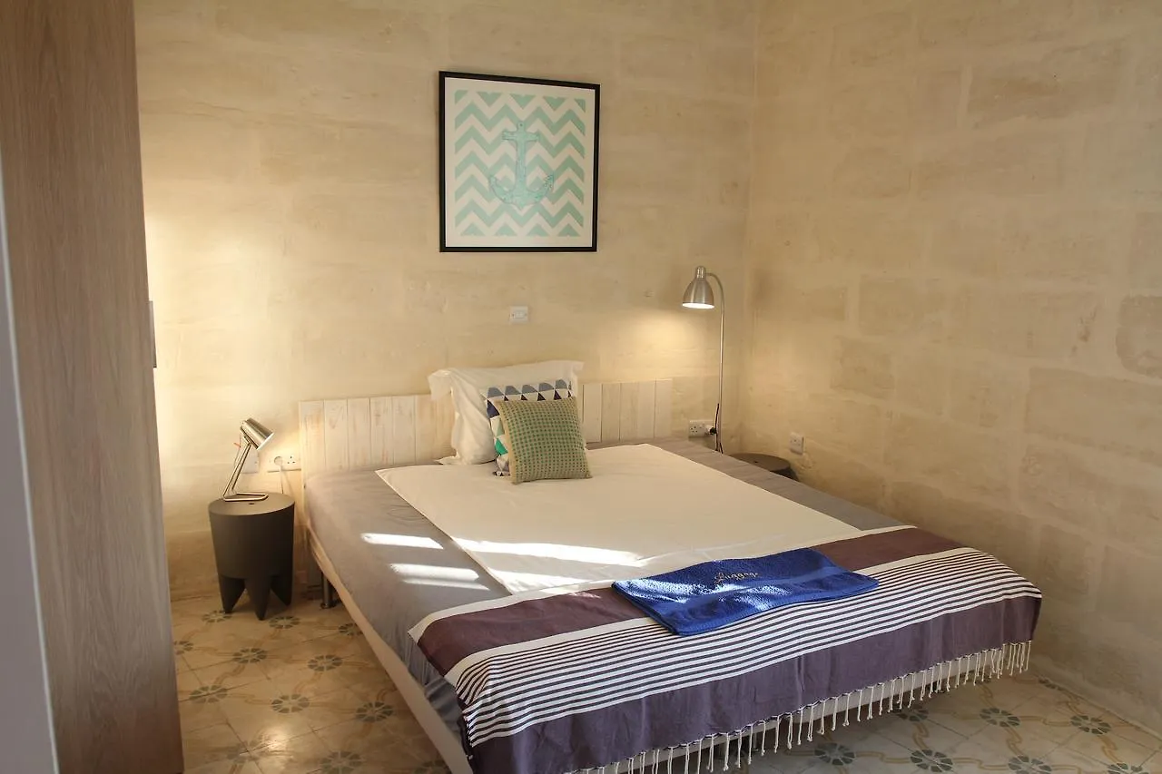 Nelli'S B&B Cospicua